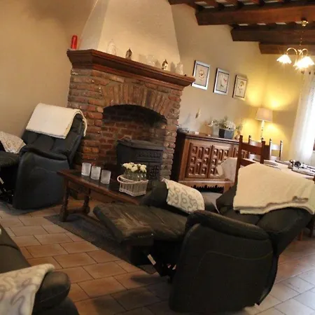 Holiday home Riverside Escape In Bouillon, Cleaning Included
